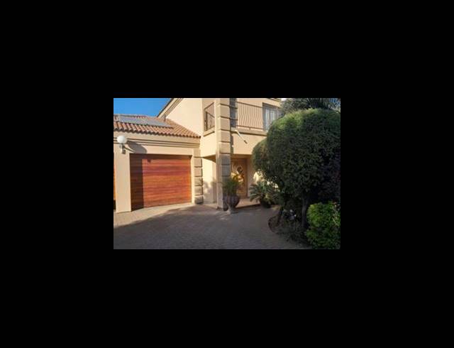 5 BEDROOM HOUSE FOR SALE IN VANDERBIJLPARK SE 4